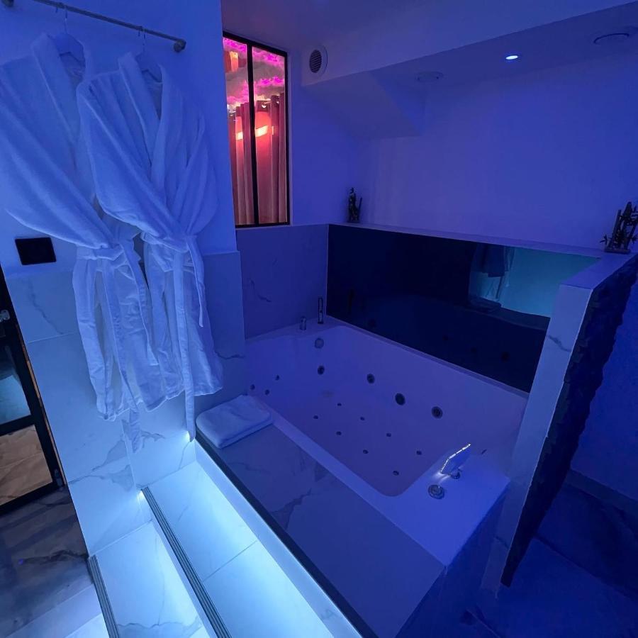 Le Blue Apartment Aubervilliers Luaran gambar