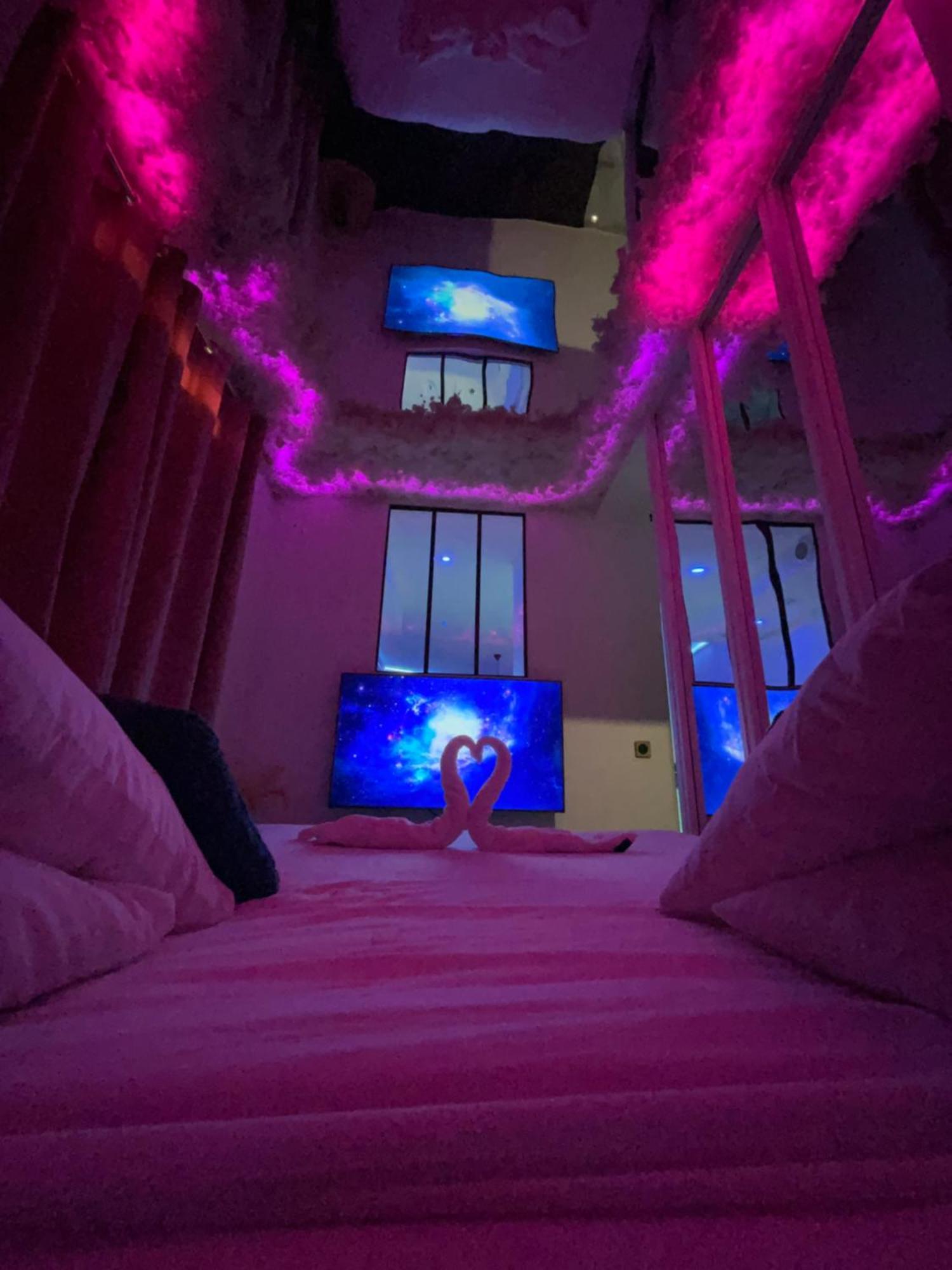 Le Blue Apartment Aubervilliers Luaran gambar